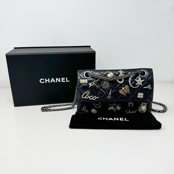 Chanel Lucky Charms 2.55 Reissue Flap Bag (size 224) - Picture 2 of 10
